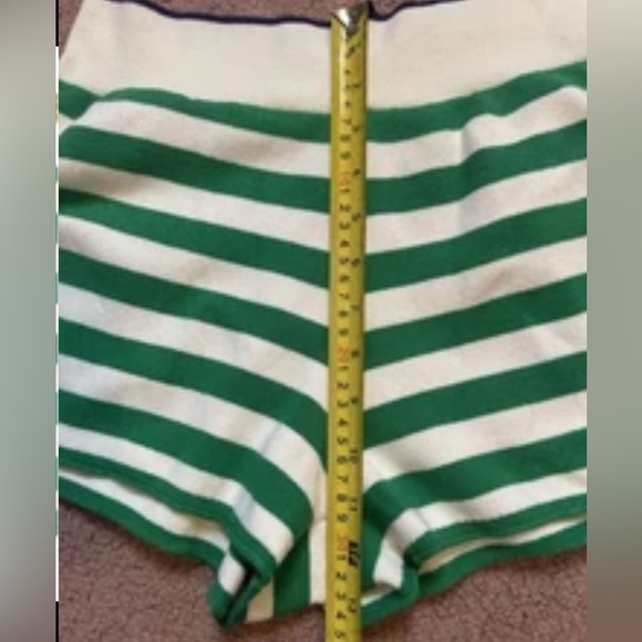 Daily Practice Medium Anthropologie Green White Striped Shorts Tight Knit Cotton - Picture 4 of 8